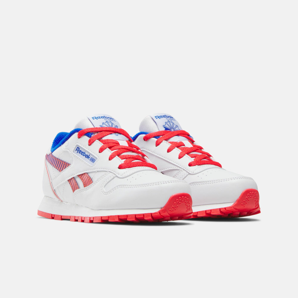 Classic Leather Step 'n Flash 2.0 Shoes (Little Kids) (1)