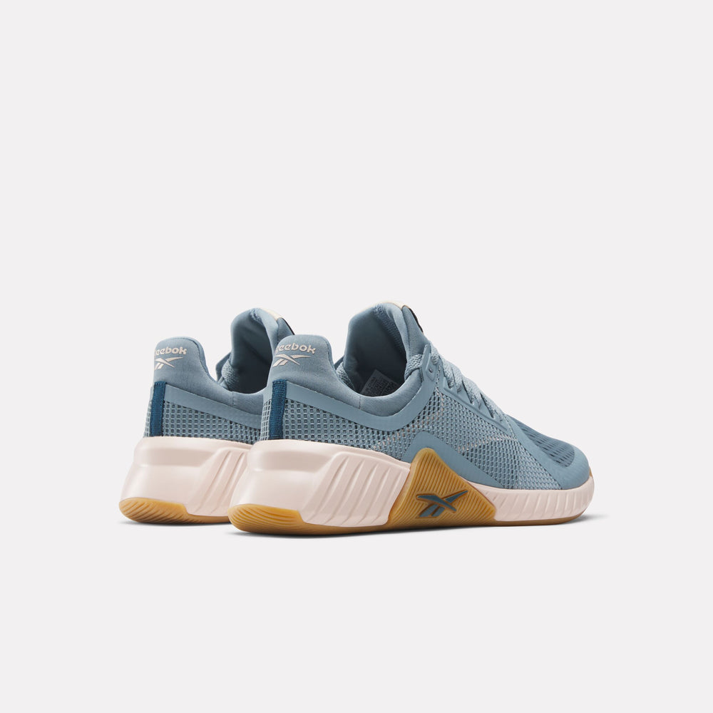 Women's Flip Charge Training Shoes (2)