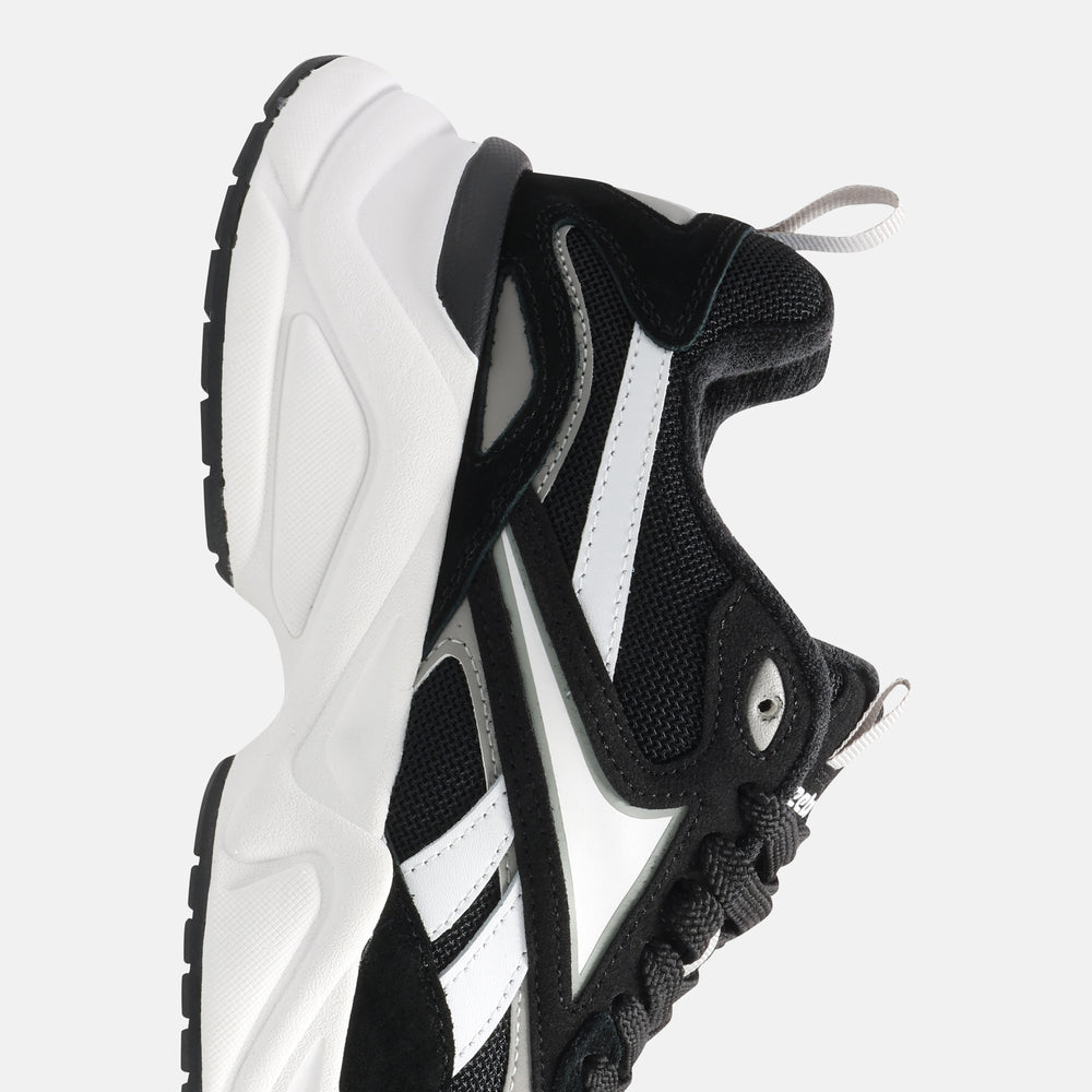 Reebok Charge Run (6)