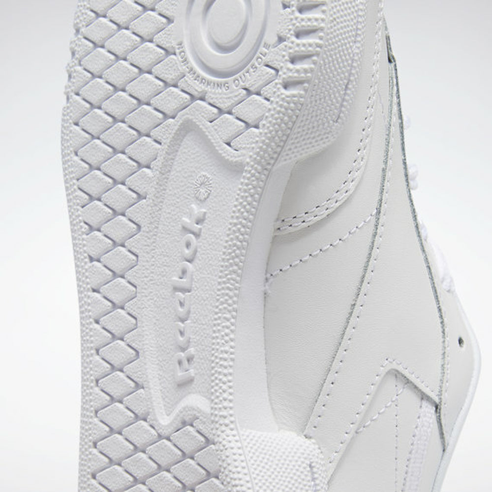Kids Classics Club C Court Shoe (6)