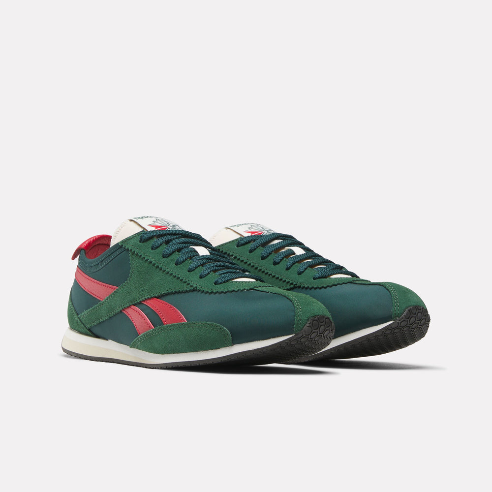 Classics R400 shoes (1)