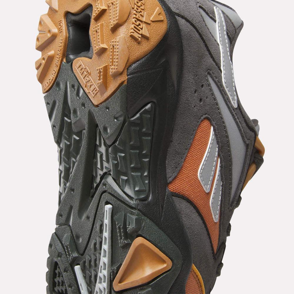 Reebok x Market Preseason 94 Low Shoes (5)