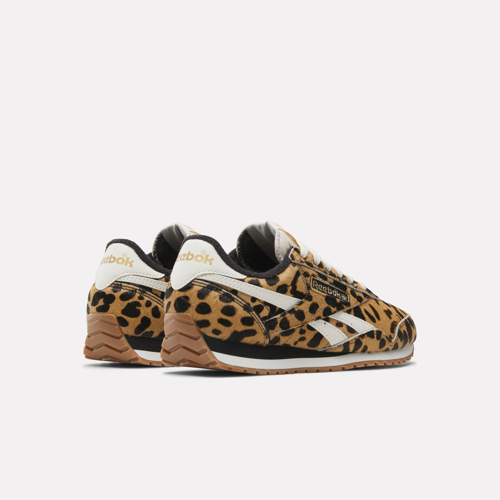 Women's Classic AZ Shoes (2)