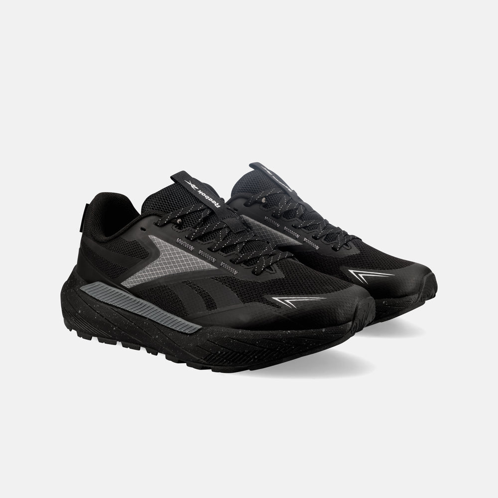 Reebok Base Trail Low (1)