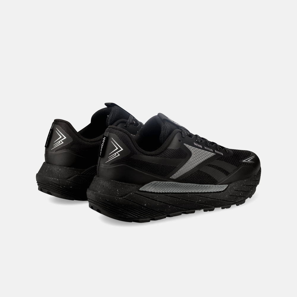 Reebok Base Trail Low (2)