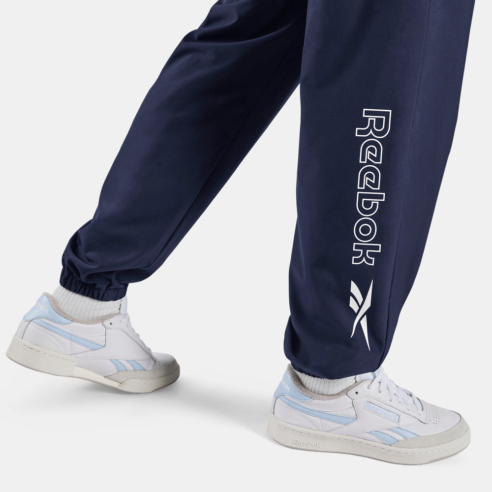 Heritage Logo Track Pants (3)