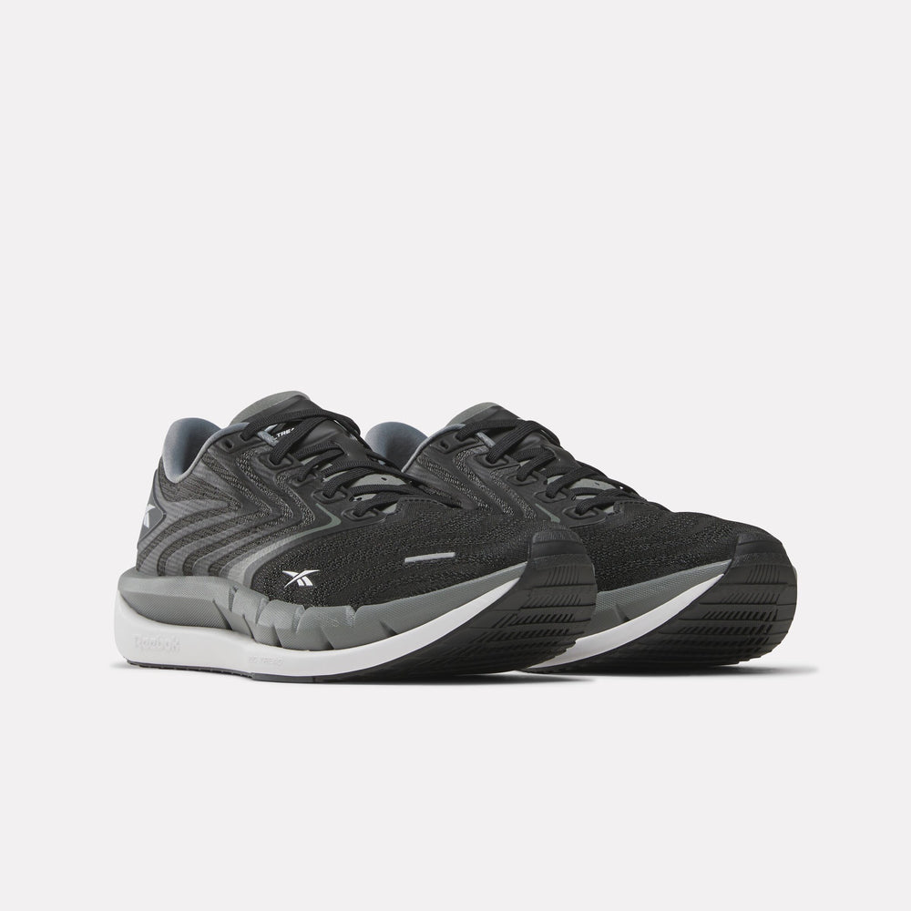 Women's Floatzig Tread Running Shoes (1)
