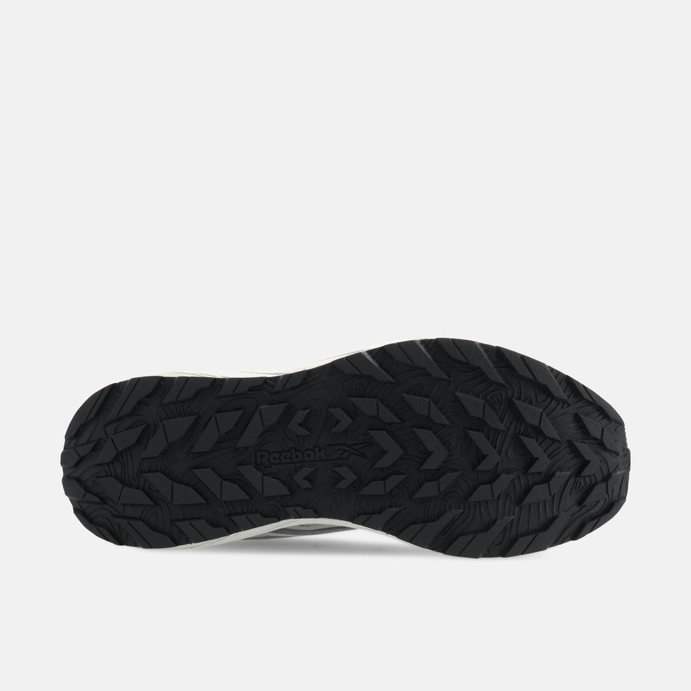 Reebok Base Trail Low (2)