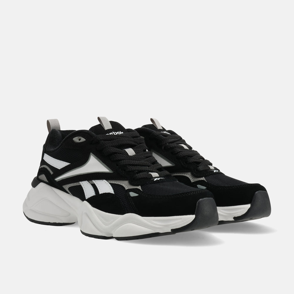 Reebok Charge Run (1)