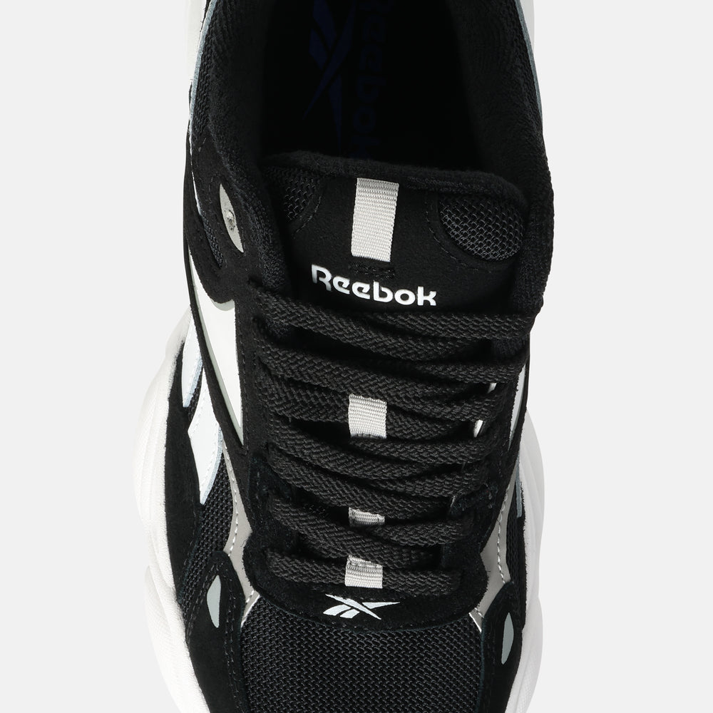 Reebok Charge Run (5)