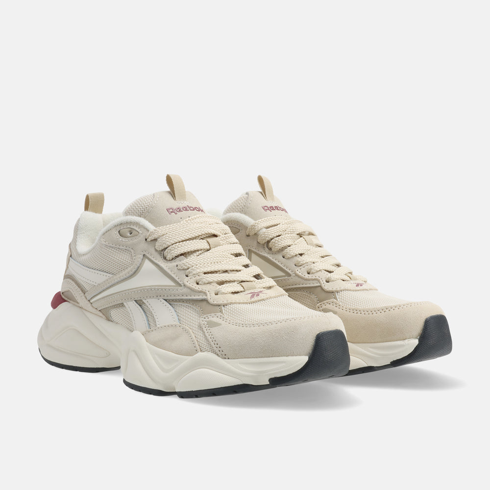Reebok Charge Run (1)