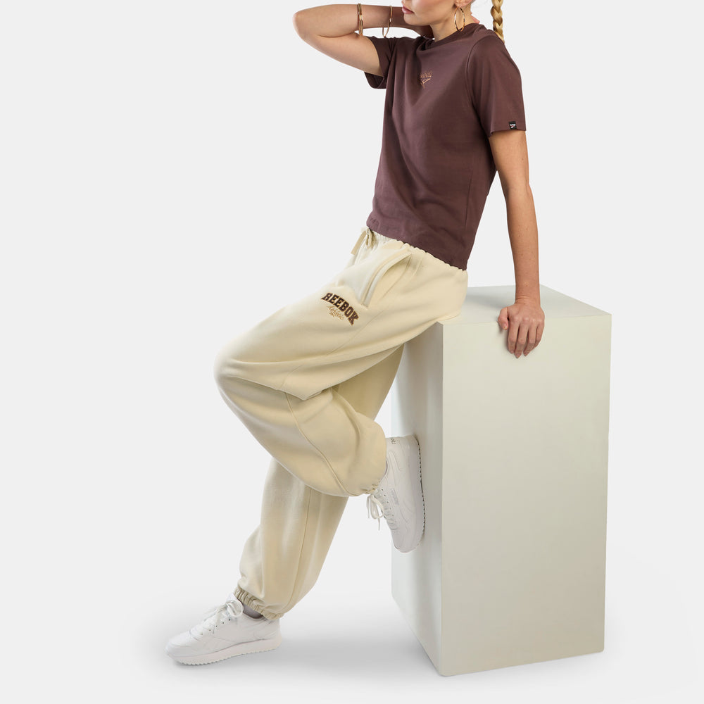 Reebok Elevated Athletic Relaxed Open Hem Pants (1)