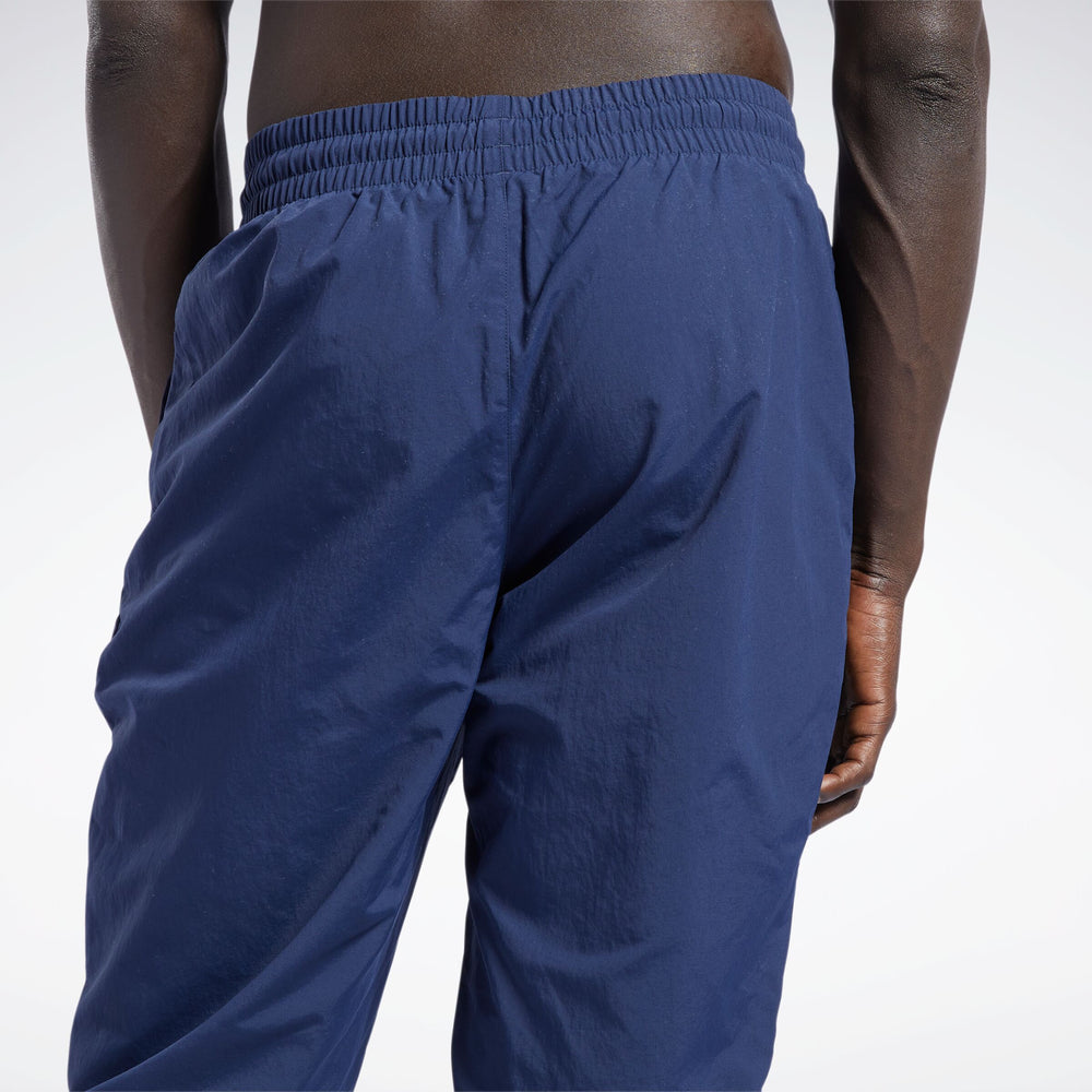 Classics Vector Track Pants (6)