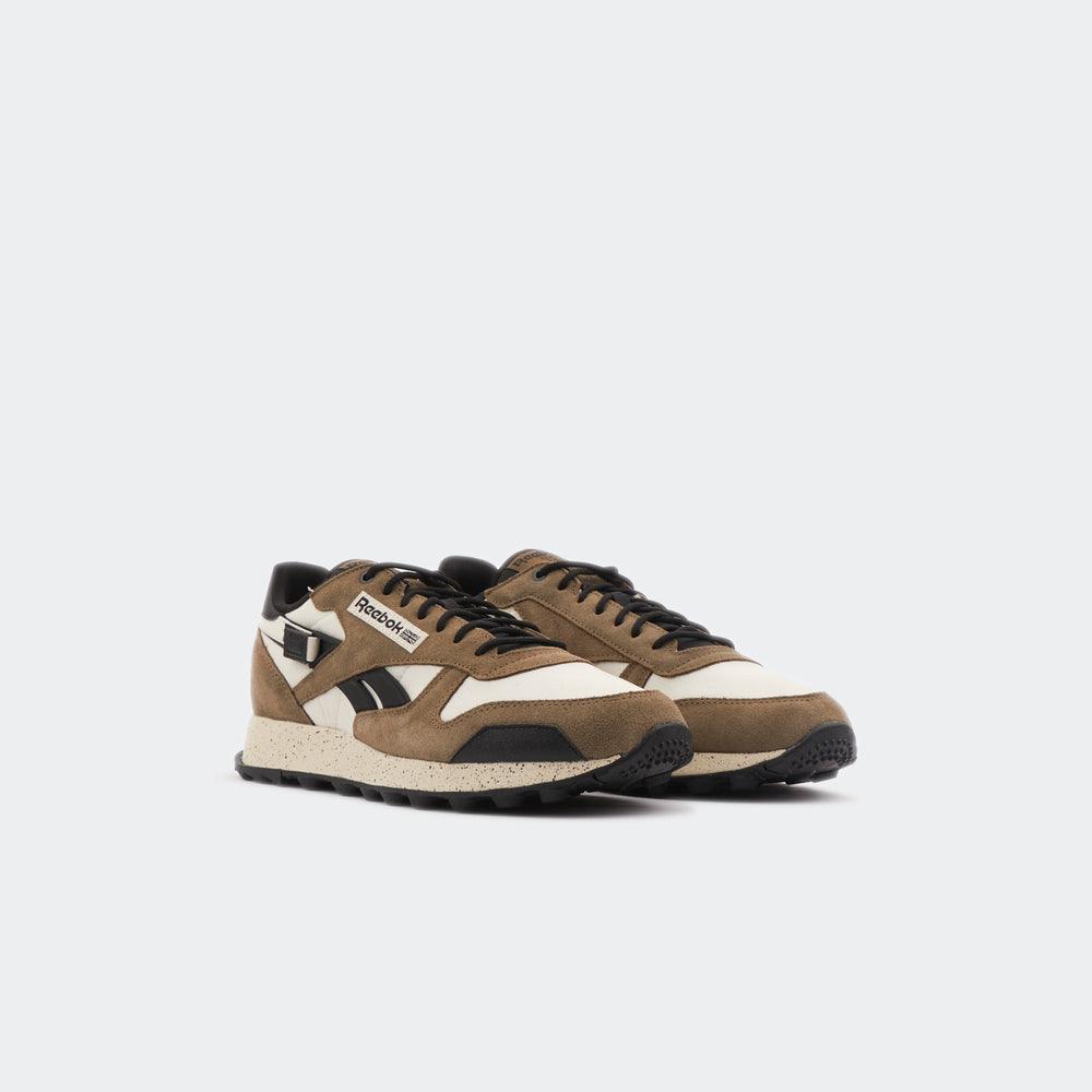 Classic Leather Winterized Shoes (1)