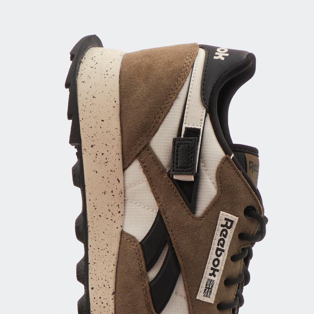 Classic Leather Winterized Shoes (6)