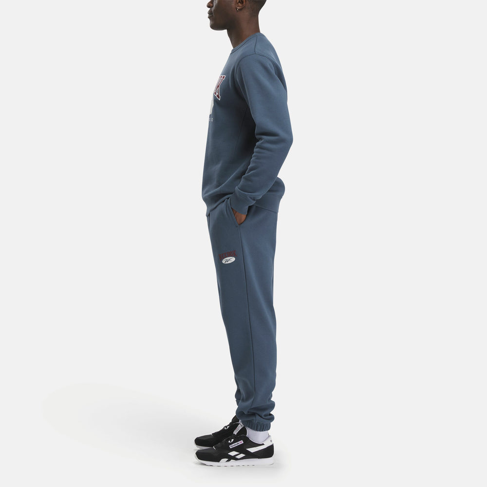 Classics AE Pants (3)