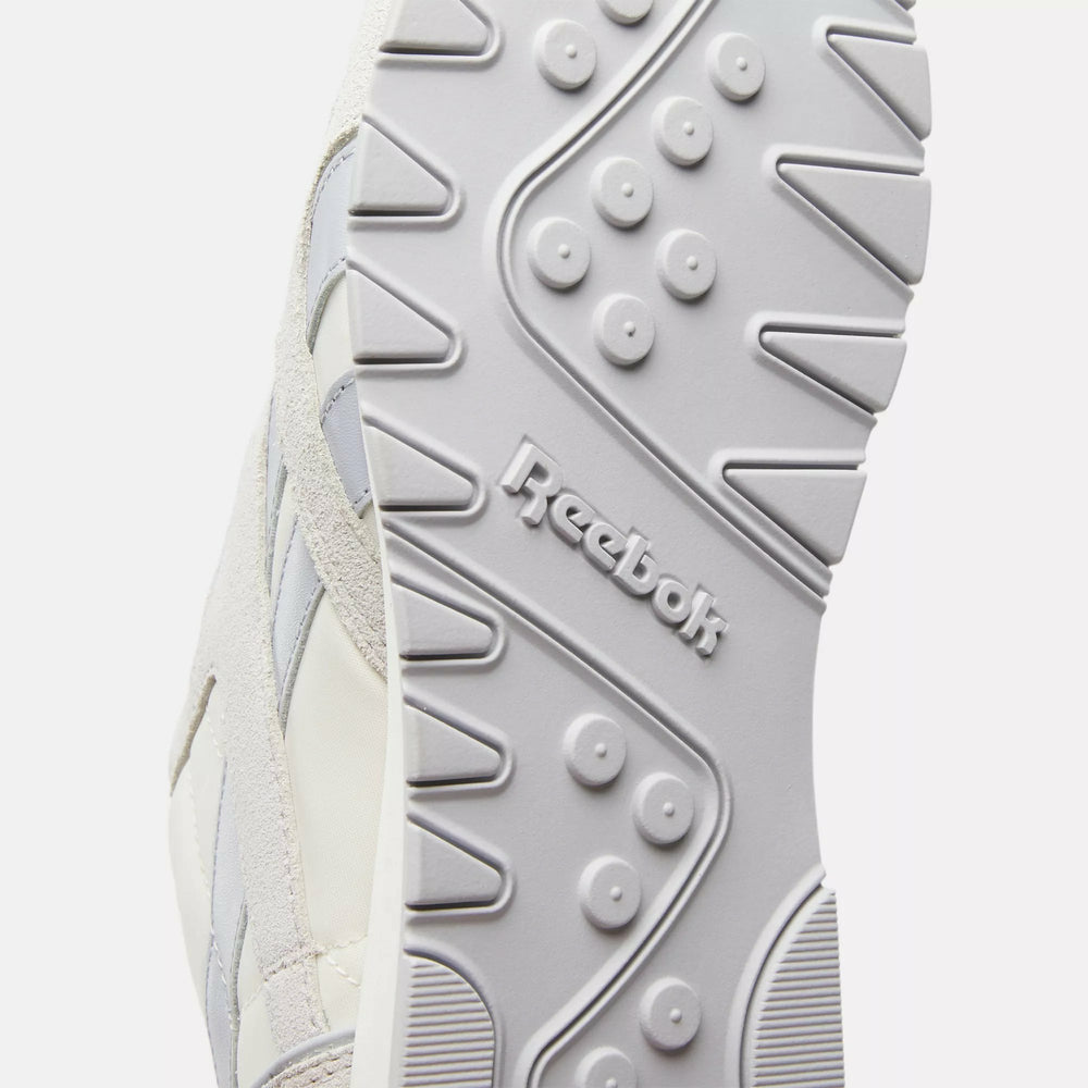 Classic Nylon Shoes (4)