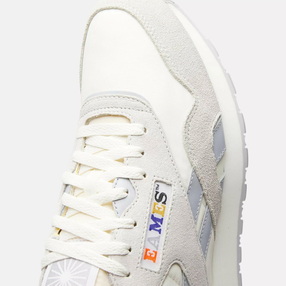 Classic Nylon Shoes (5)
